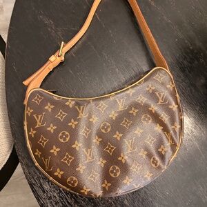 LOUIS VUITTON CROISSANT BAG